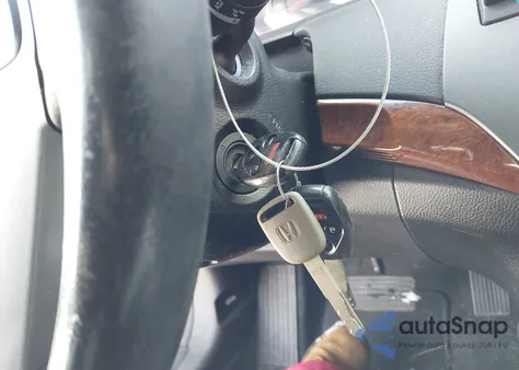 2012 Honda Accord 2.4 Ex-L из США, поврежденный, VIN 1HGCP2F84CA070019